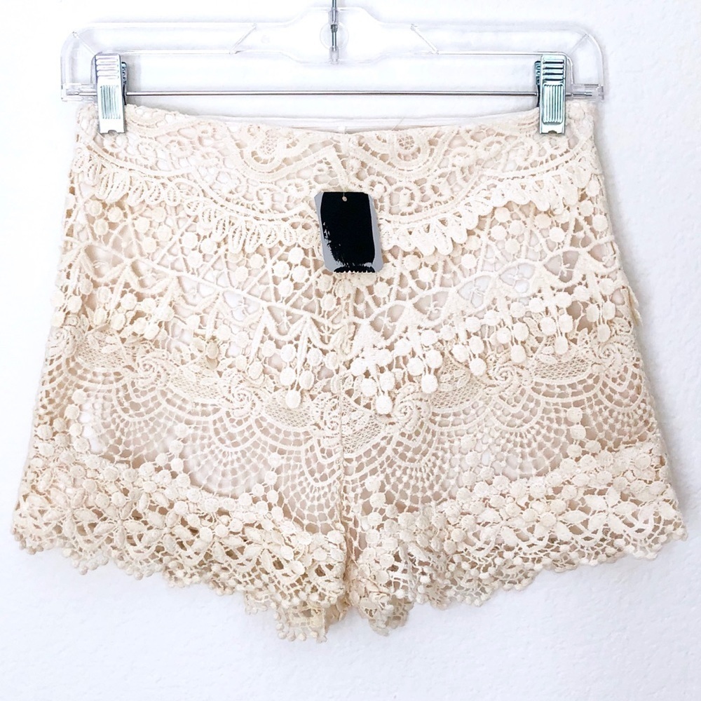 KIMCHI BLUE High Waisted Crochet Lace Tap Short - Picture 3 of 9